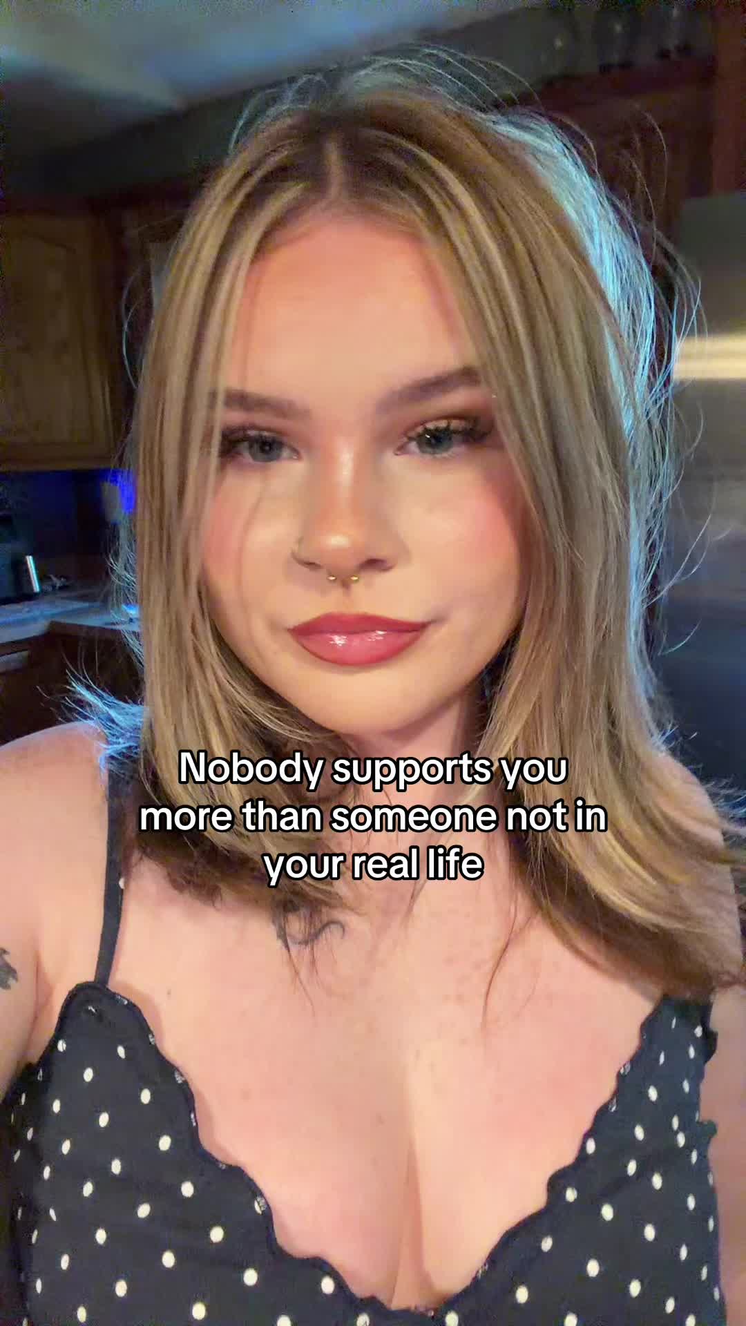 @mora🧛🏻♀️