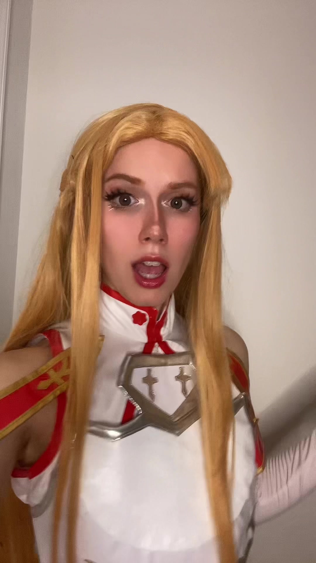 @evie ⋆˙⟡