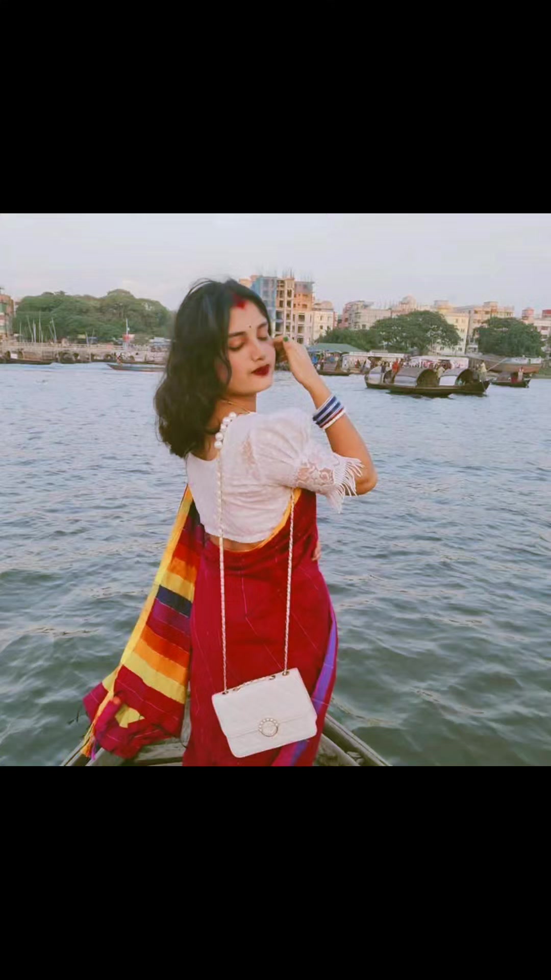 @Shreya ghosh ✌️