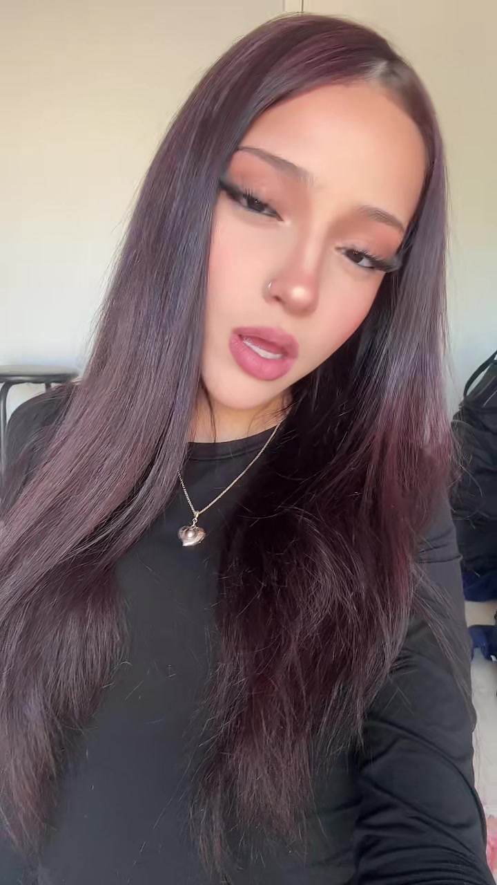 @🎧