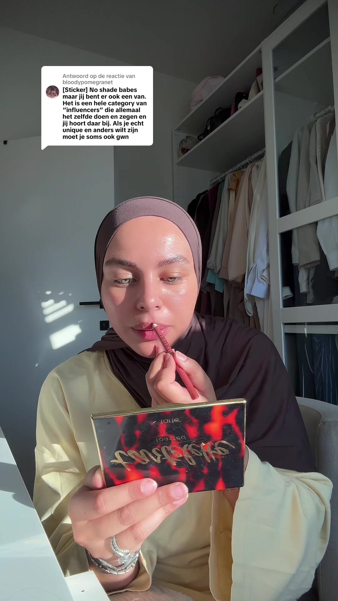 @aamani_farah