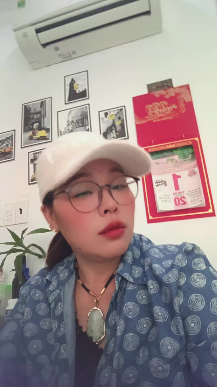 @武 秋 芳. Vũ Thu Phương