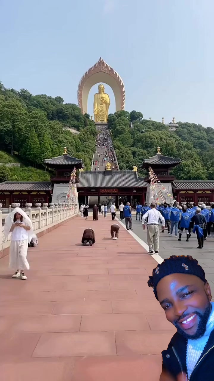@commenter 256