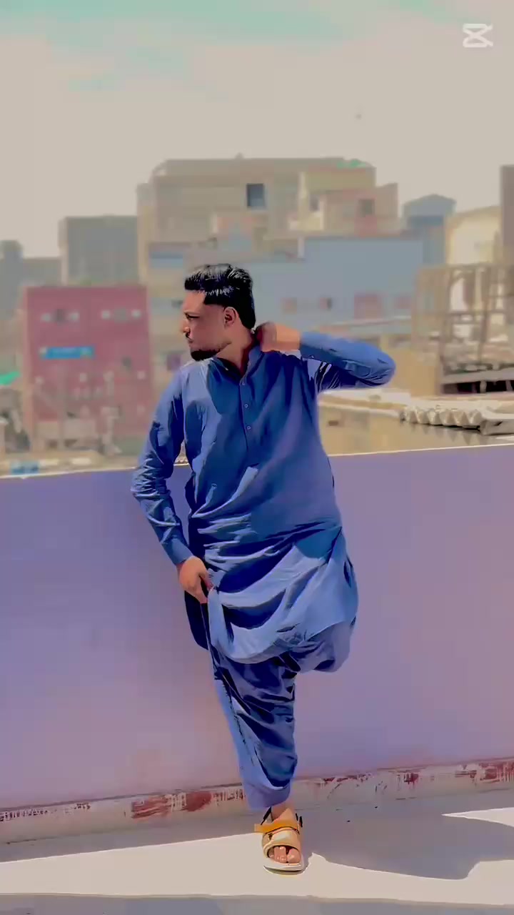 @𝙈𝙚𝙚𝙧🖤