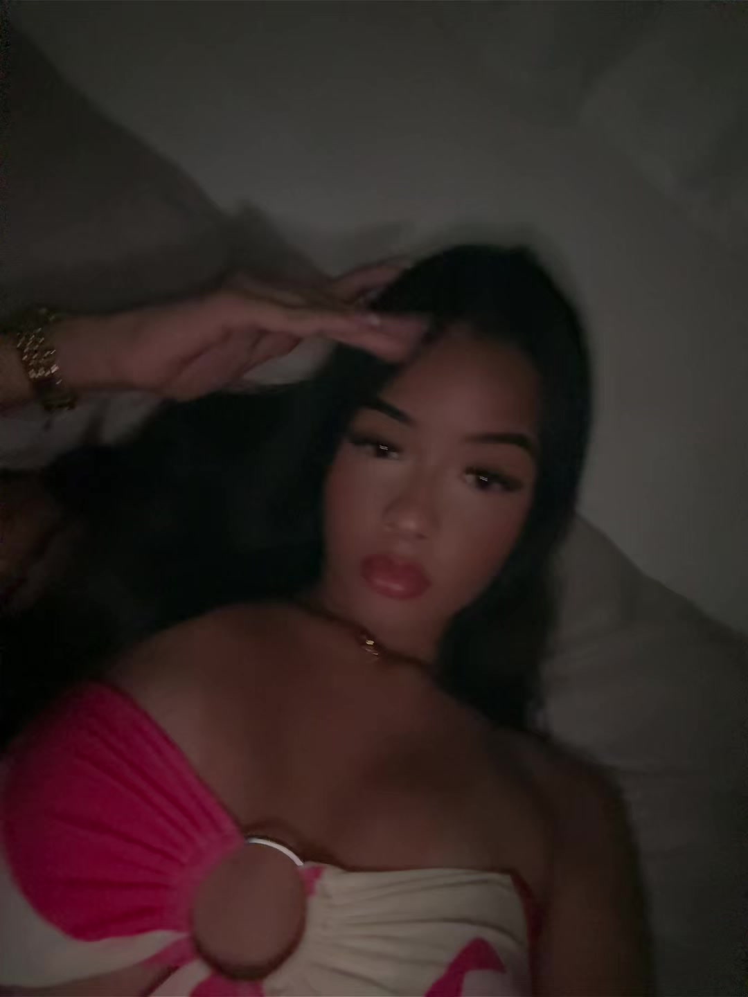 @thaissthefanie_