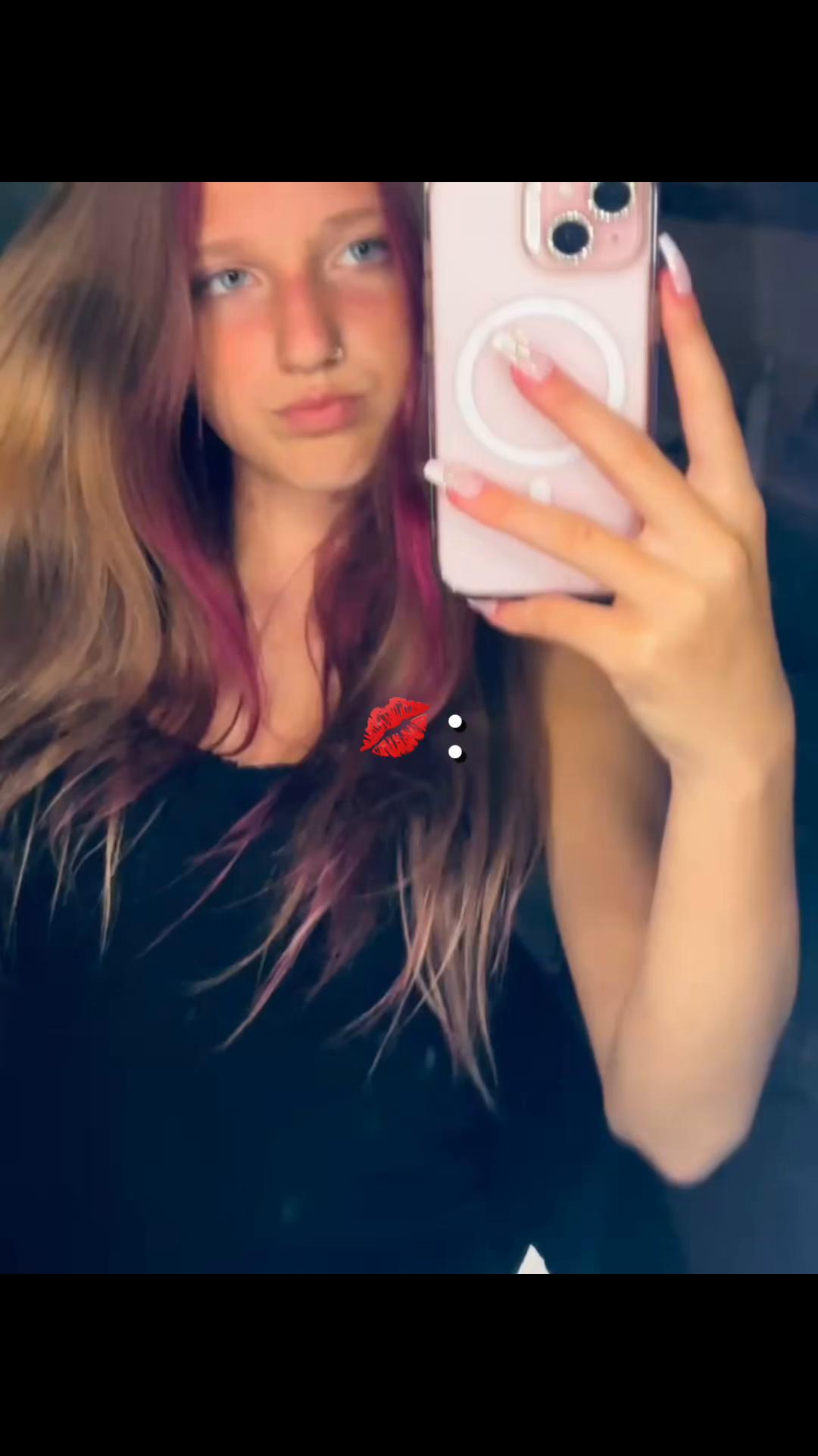 @Your fav girl