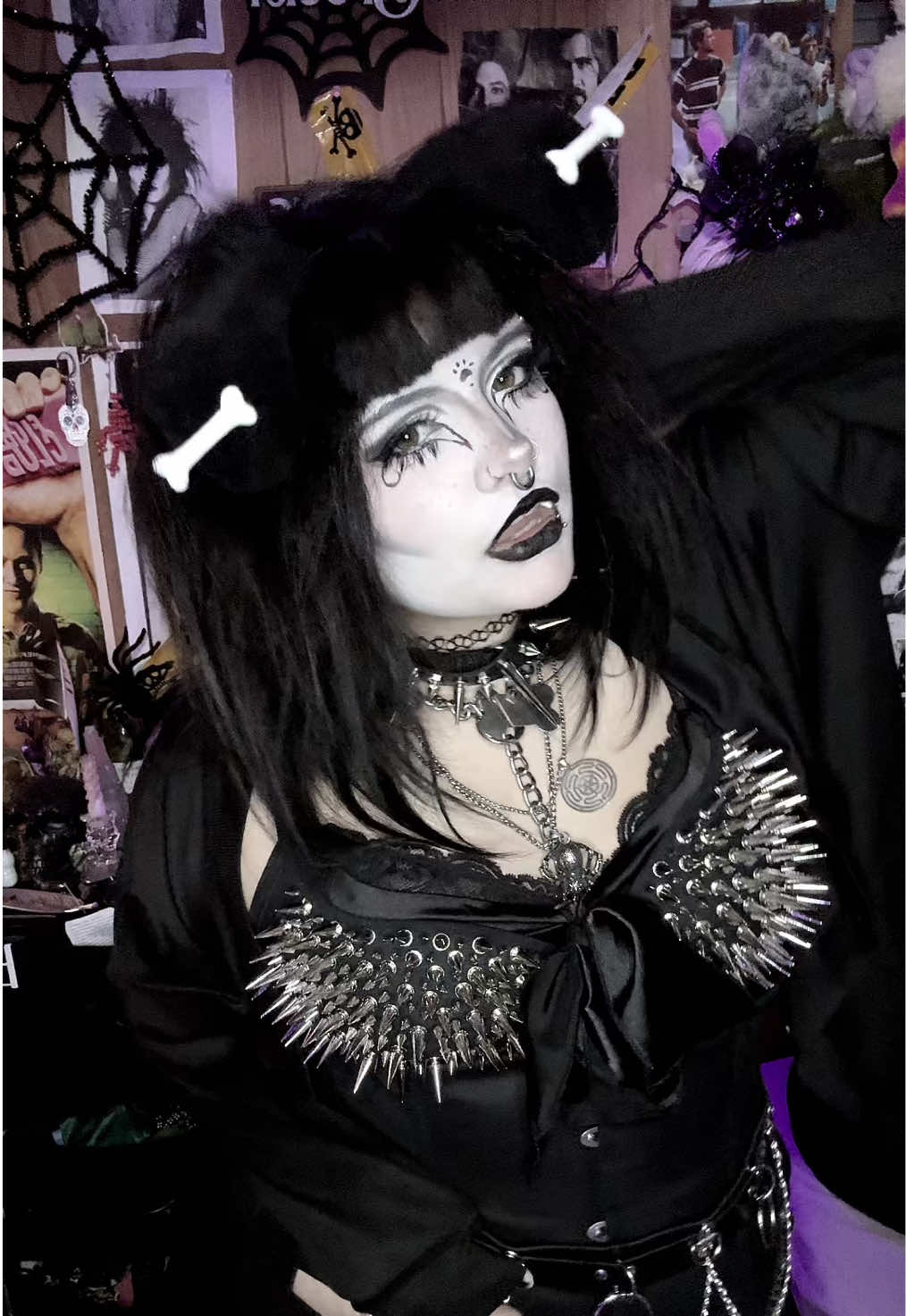 @𝐁𝐞𝐥𝐥𝐬 ;𝟑 🐾