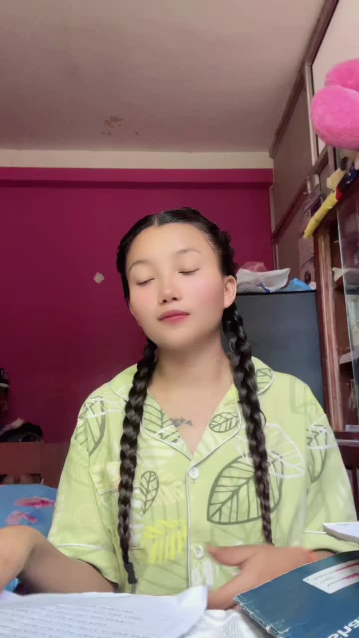 @Vuri❣️