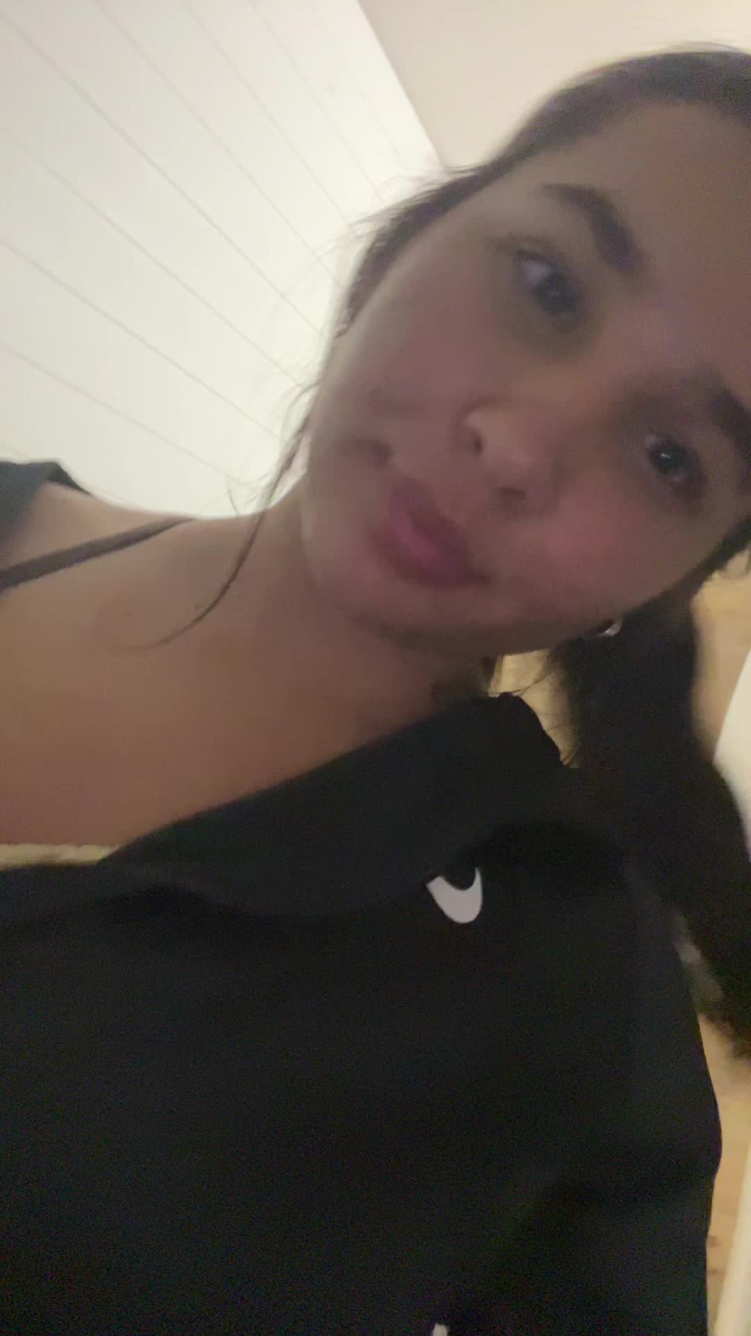 @anayad