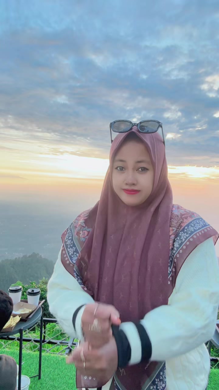 @NuruL