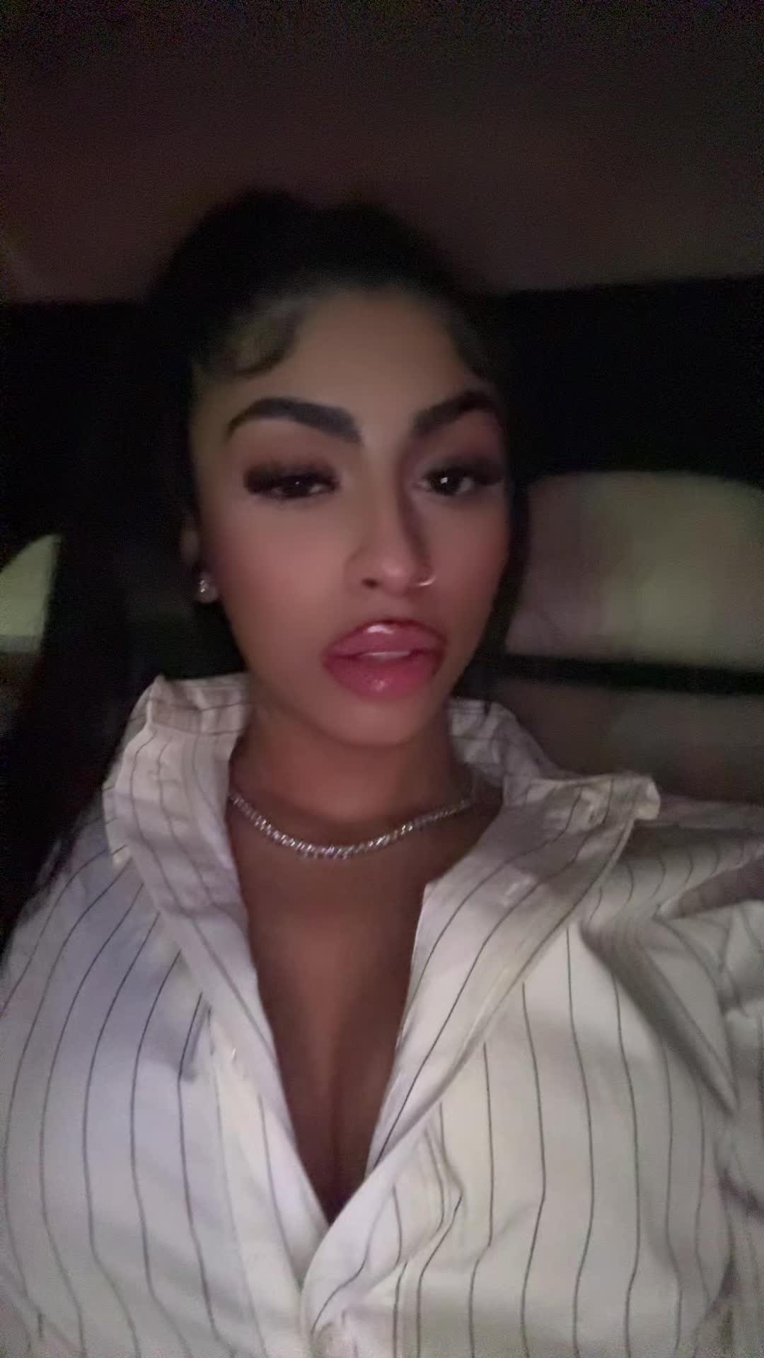 @Niya