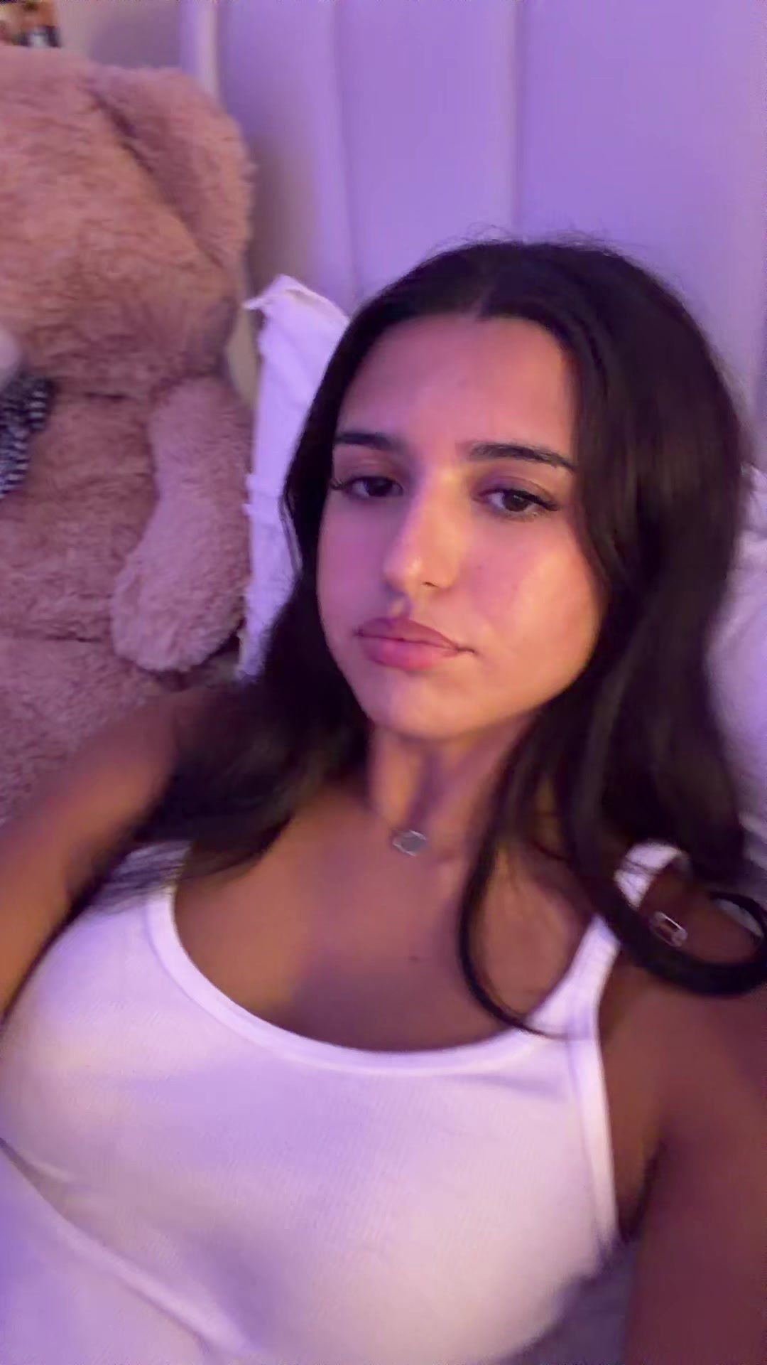 @lily