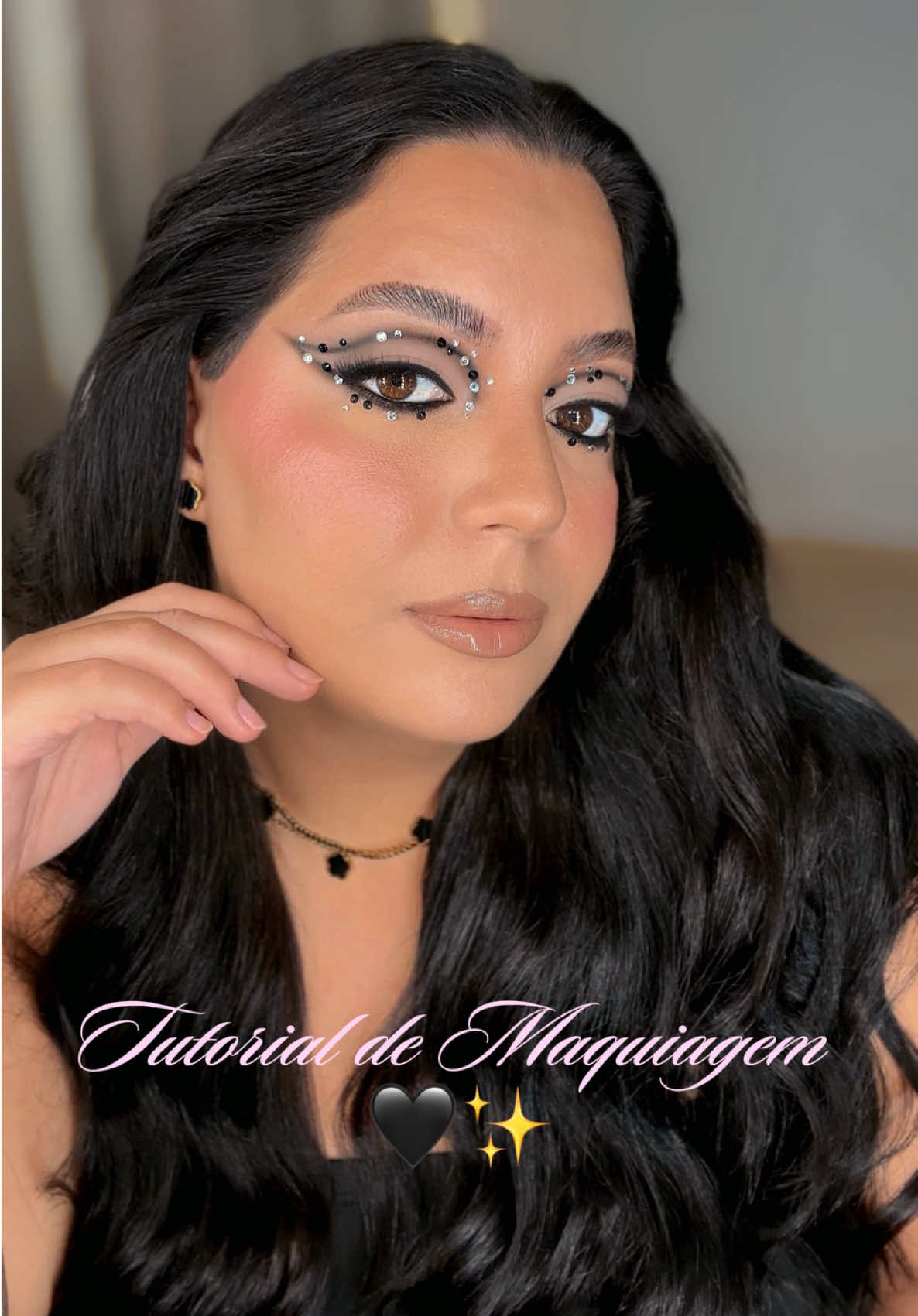 @Giovana | MUA ✨