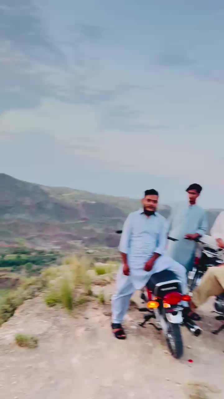 @🔗مونی خٹک🫀
