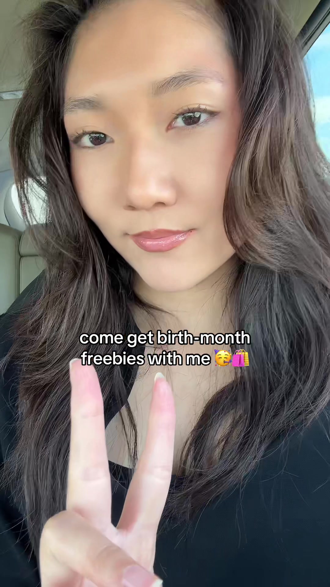 @sneakyling