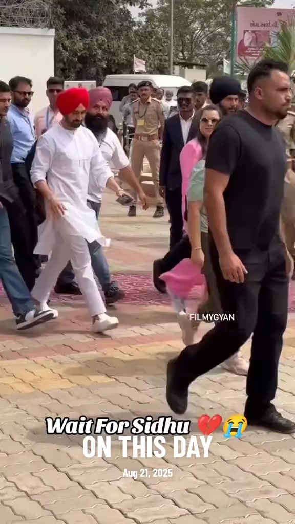 @𝐒𝐈𝐃𝐇𝐔 𝐏𝐑𝐈𝐌𝐄 👑