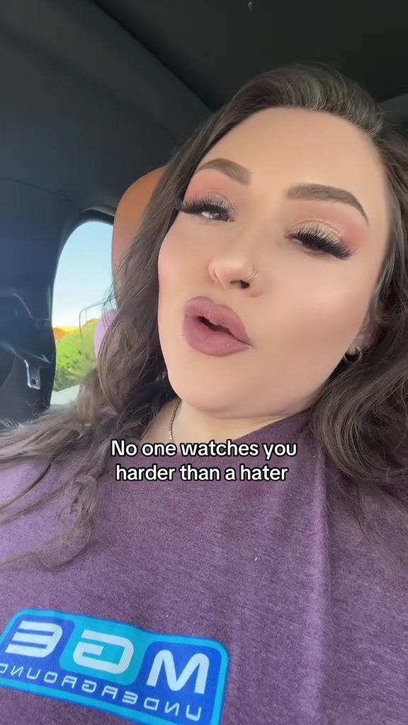 @Claudia Vergara