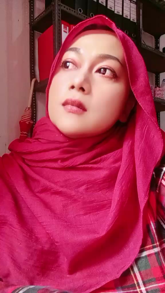 @🌹VINDY LUSIA LARASATI 🌹