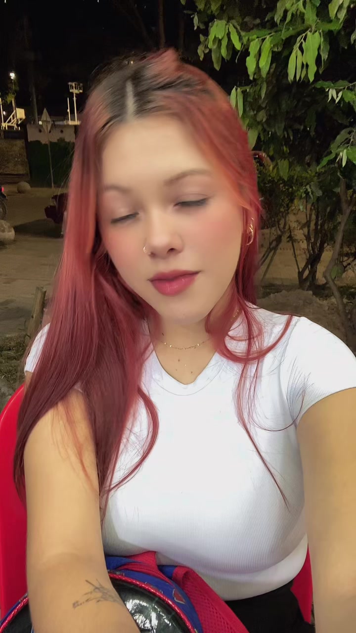 @Juliana Carmona🍓🍓