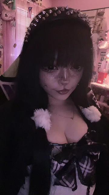 @ᗢ&ensp;Ria