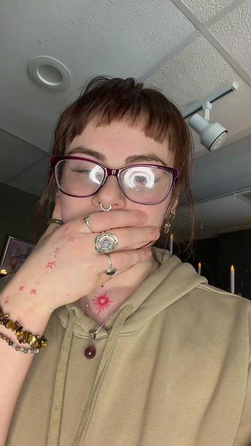 @Billie