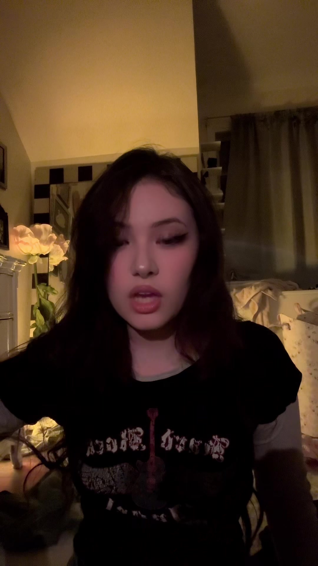@️