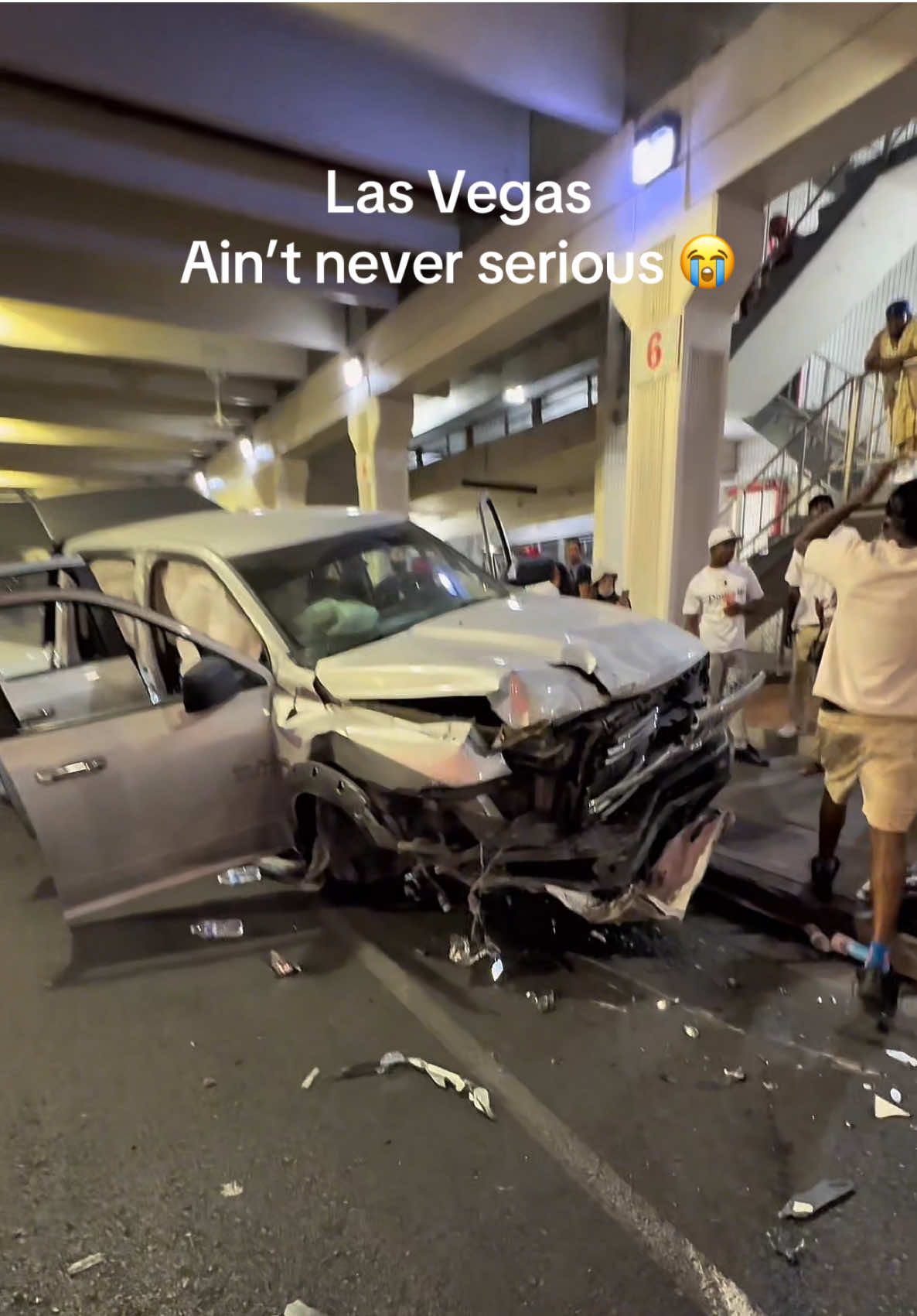 @VEGAS VIRAL