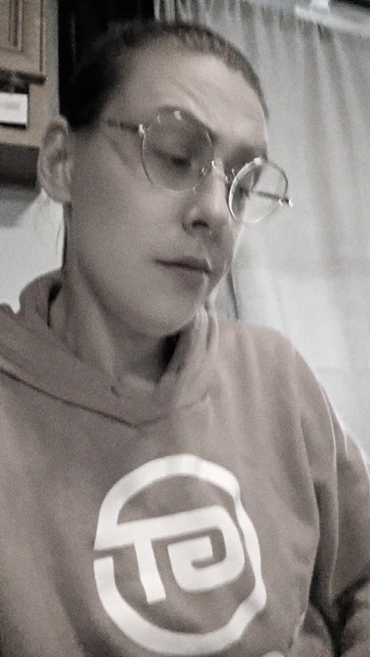 @Phixius