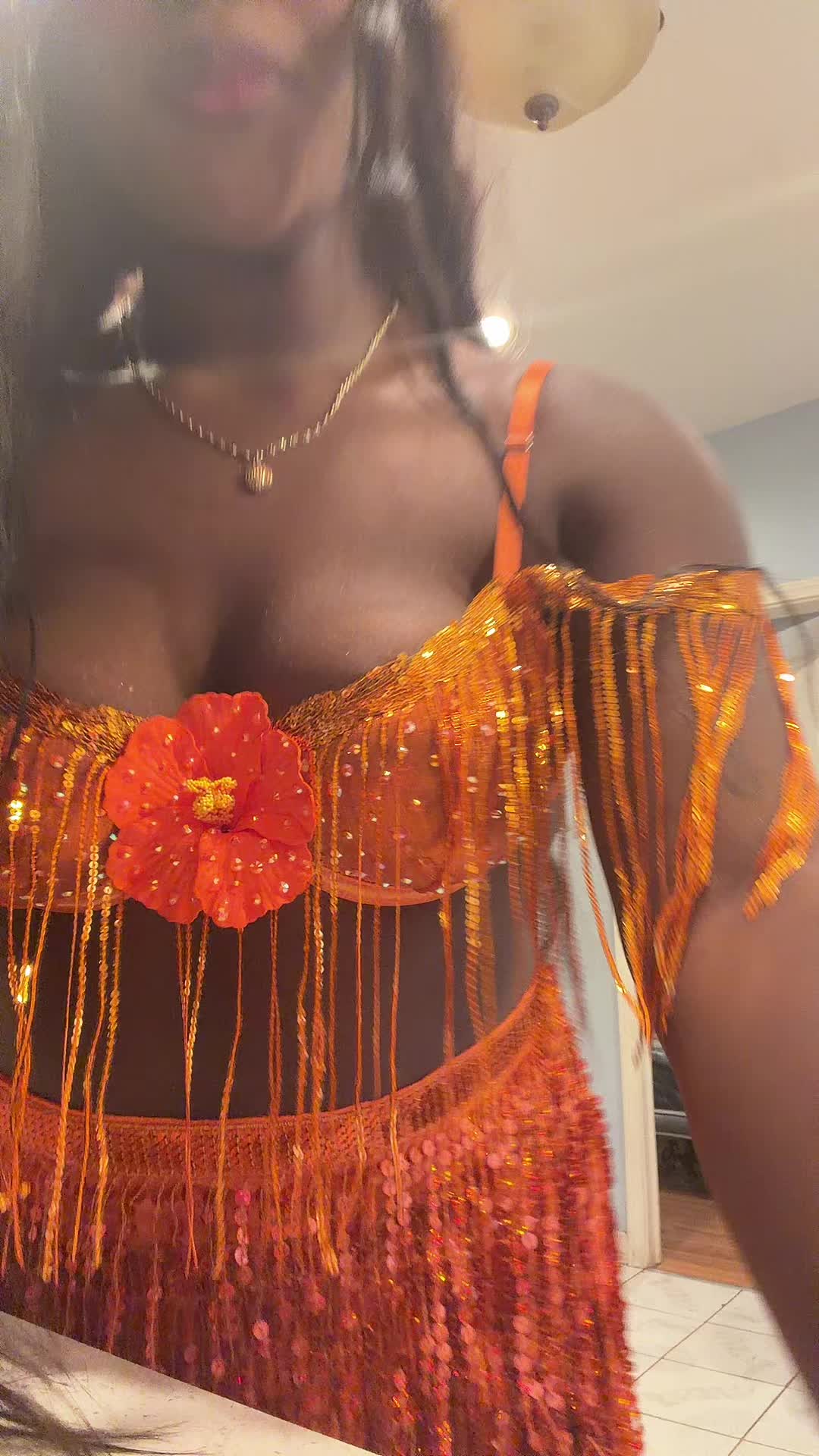 @Lorentsita