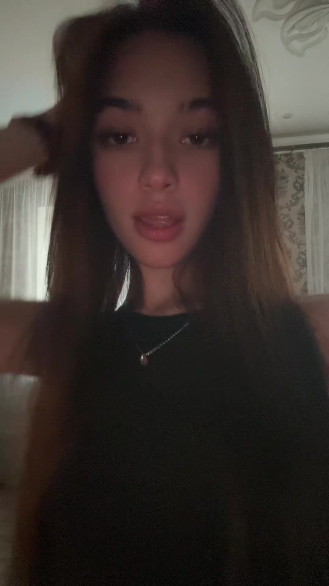 @N👅