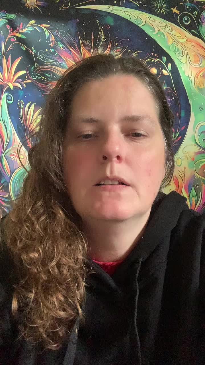 @AprilMay🐉💫