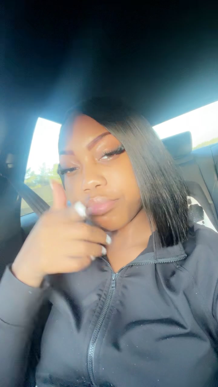 @NIYA🤍😽