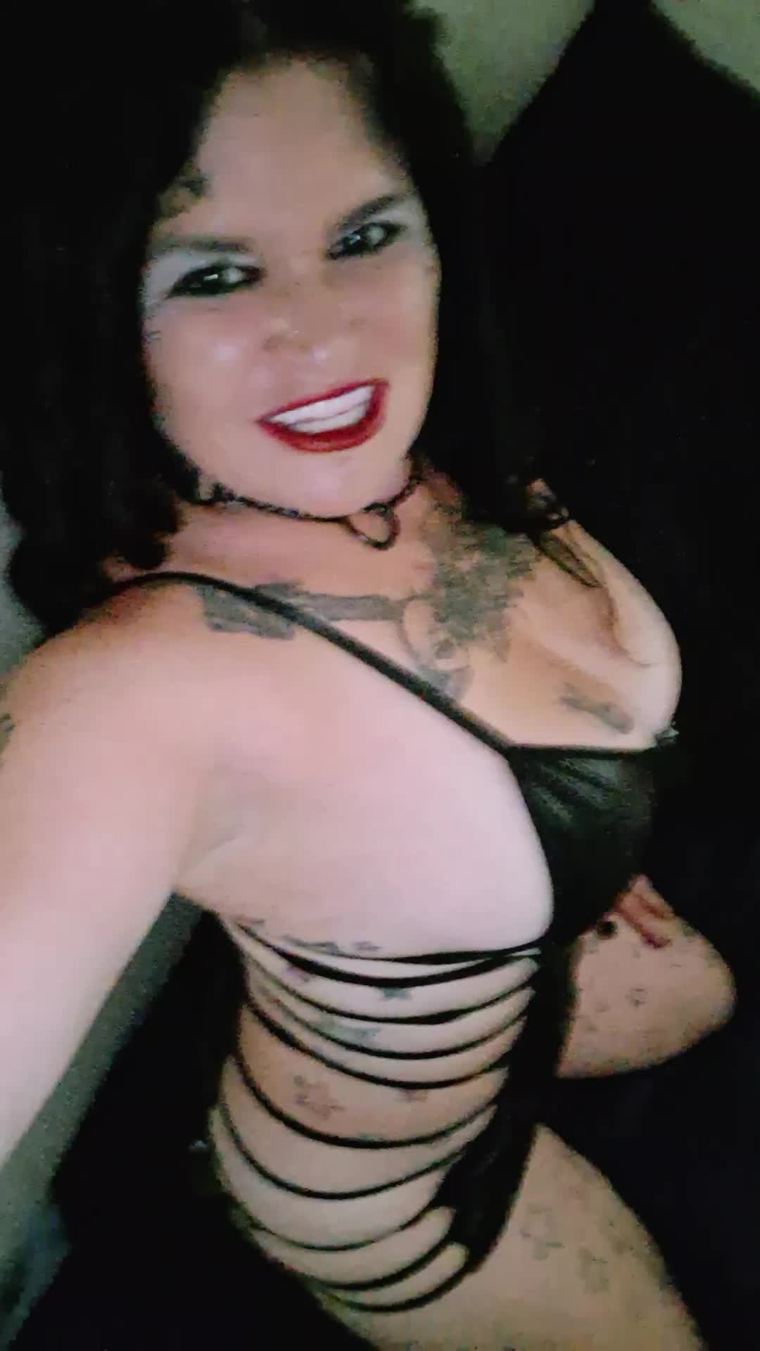 @courtnie martinez