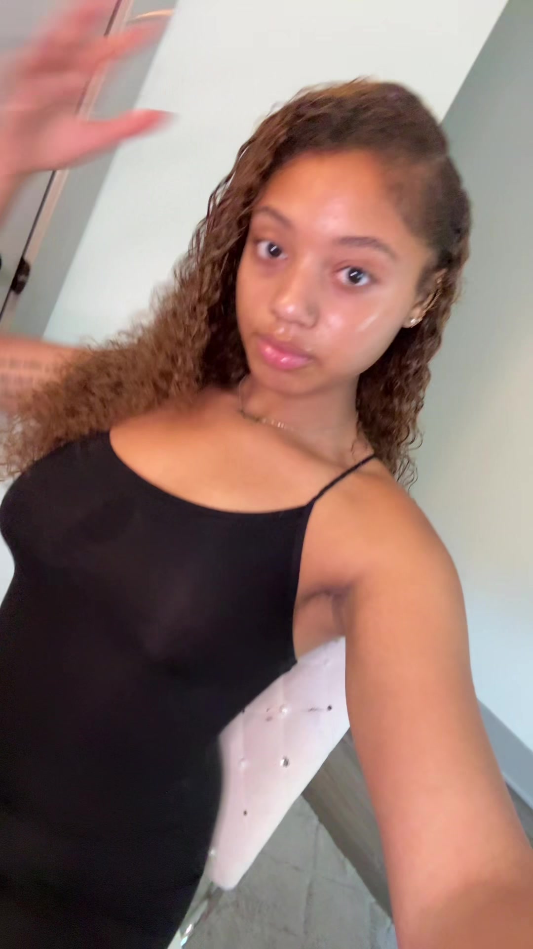 @niyahk