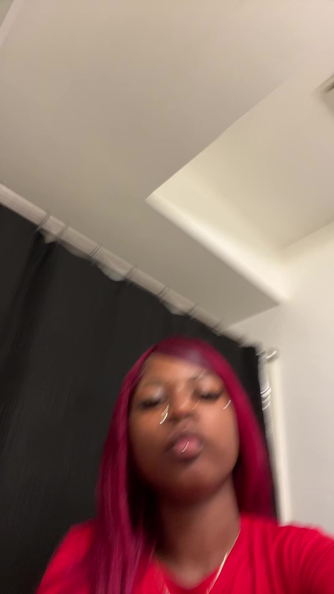 @￶