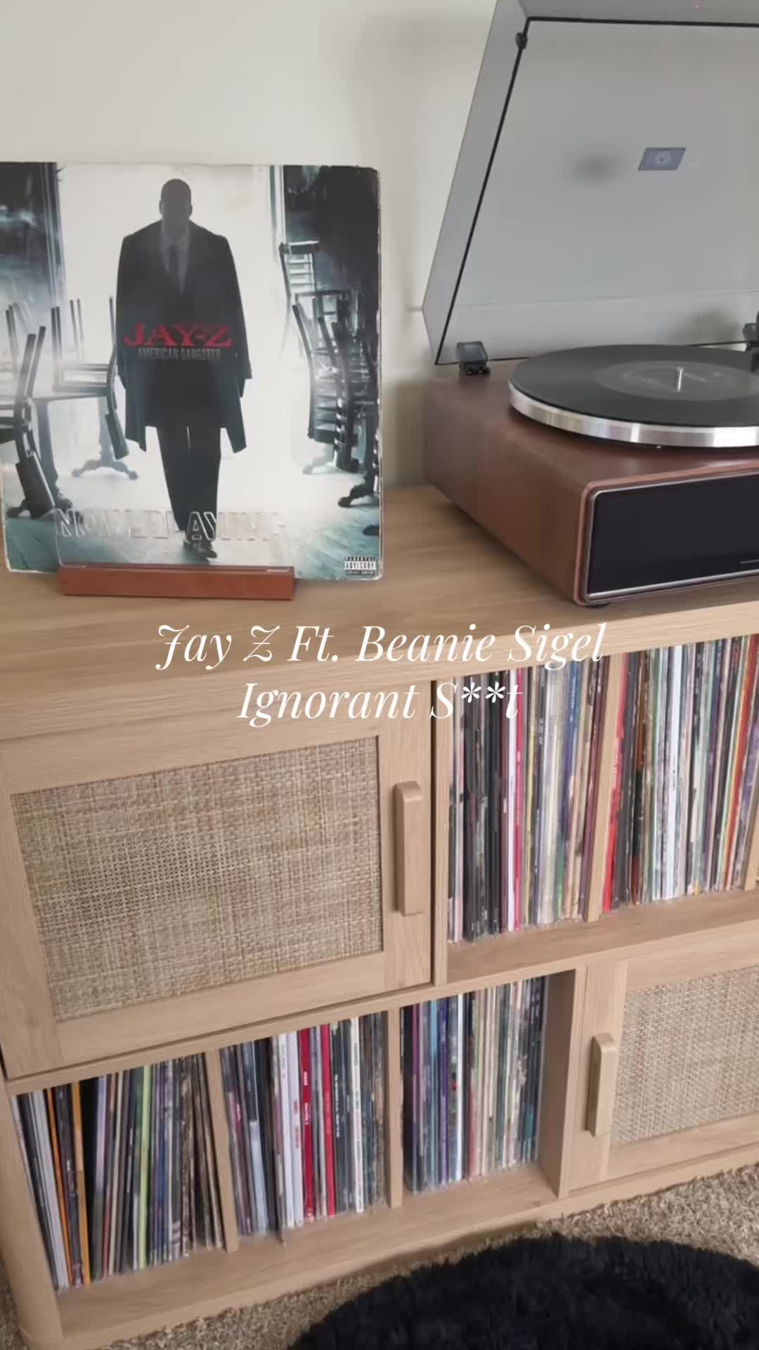 @billieellisvinyl