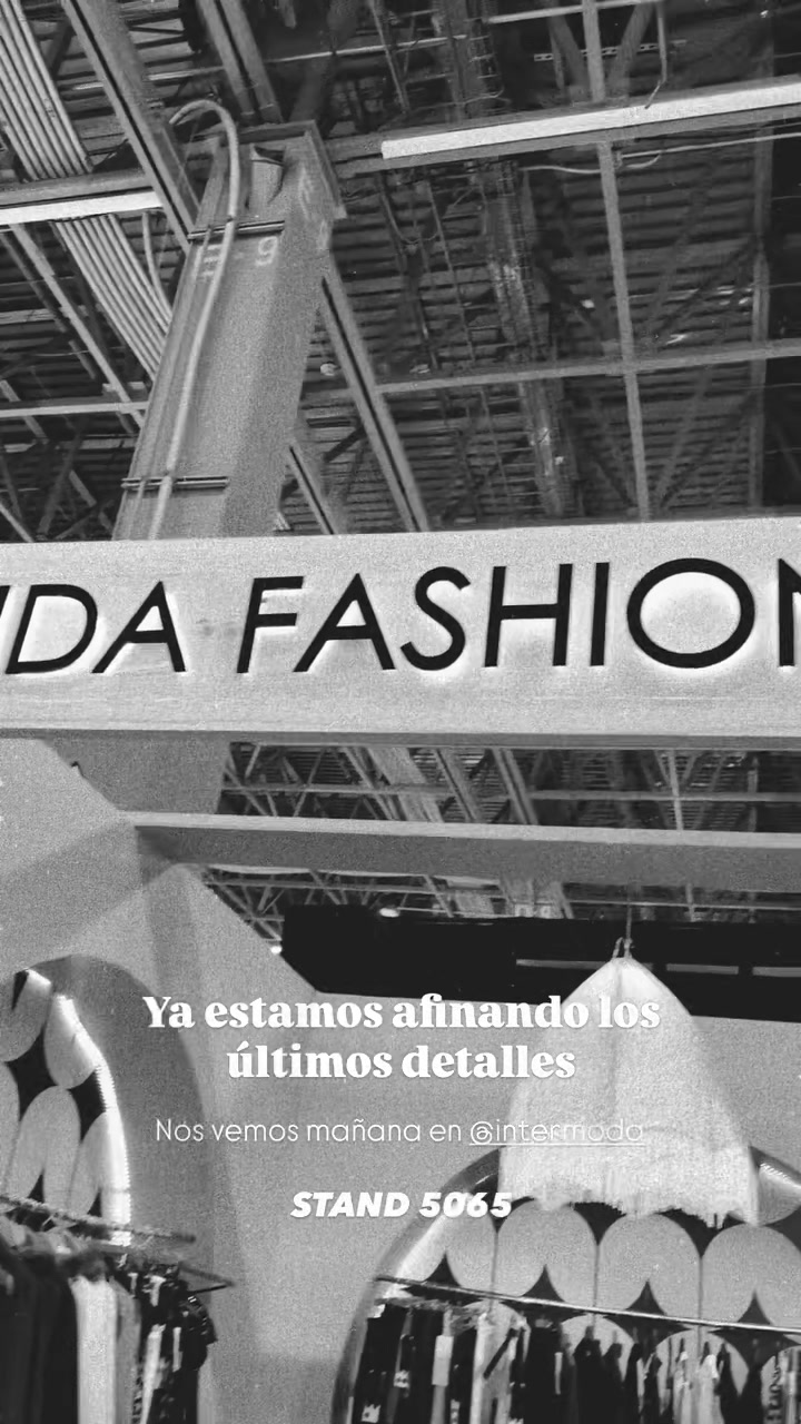 @Linda Fashion Wear