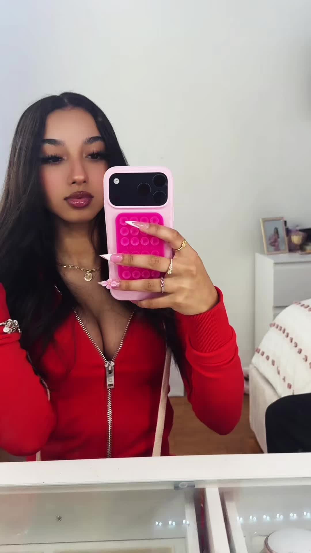 @samantha