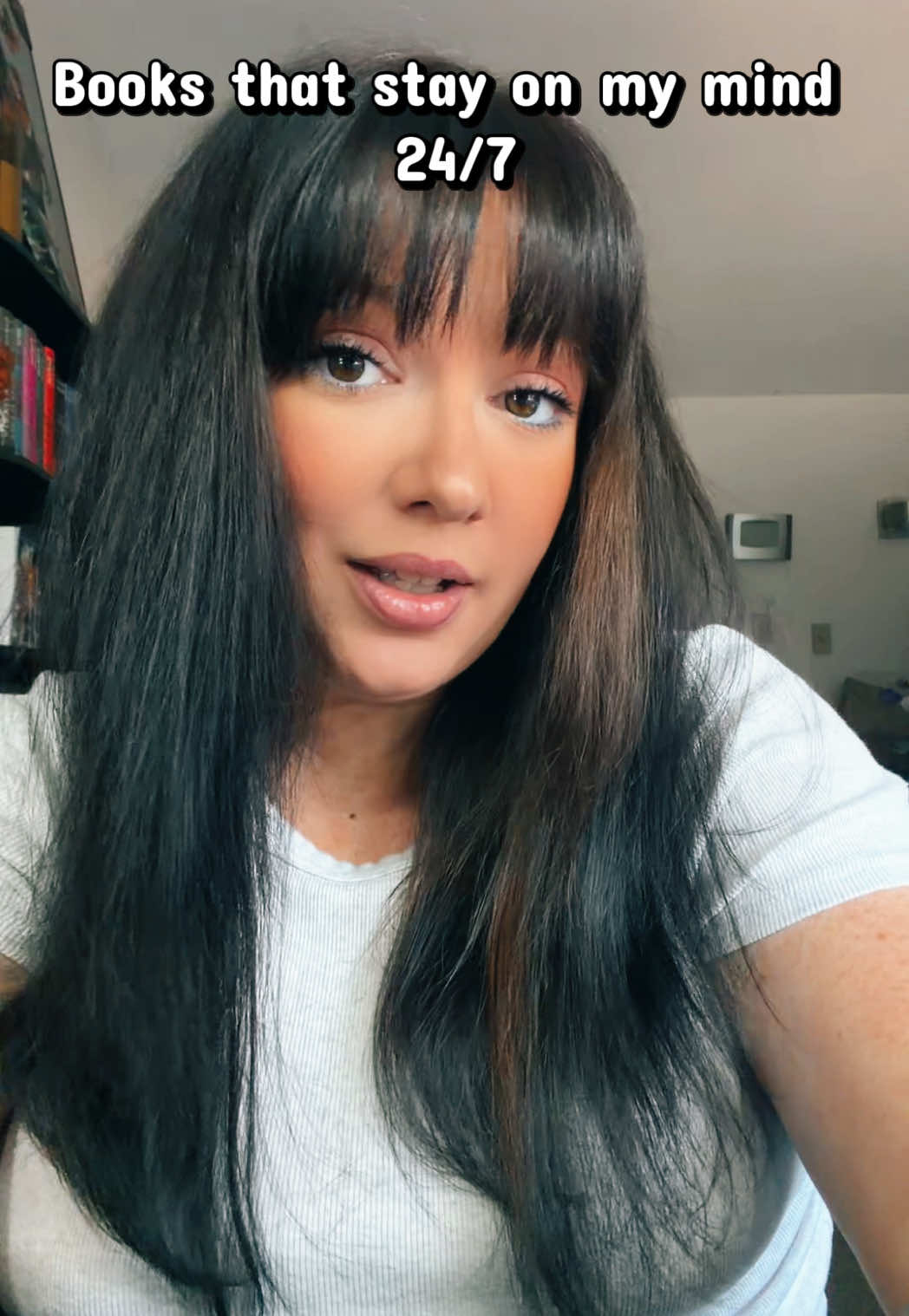 @Danielle Reads 📚☕️ 🧸