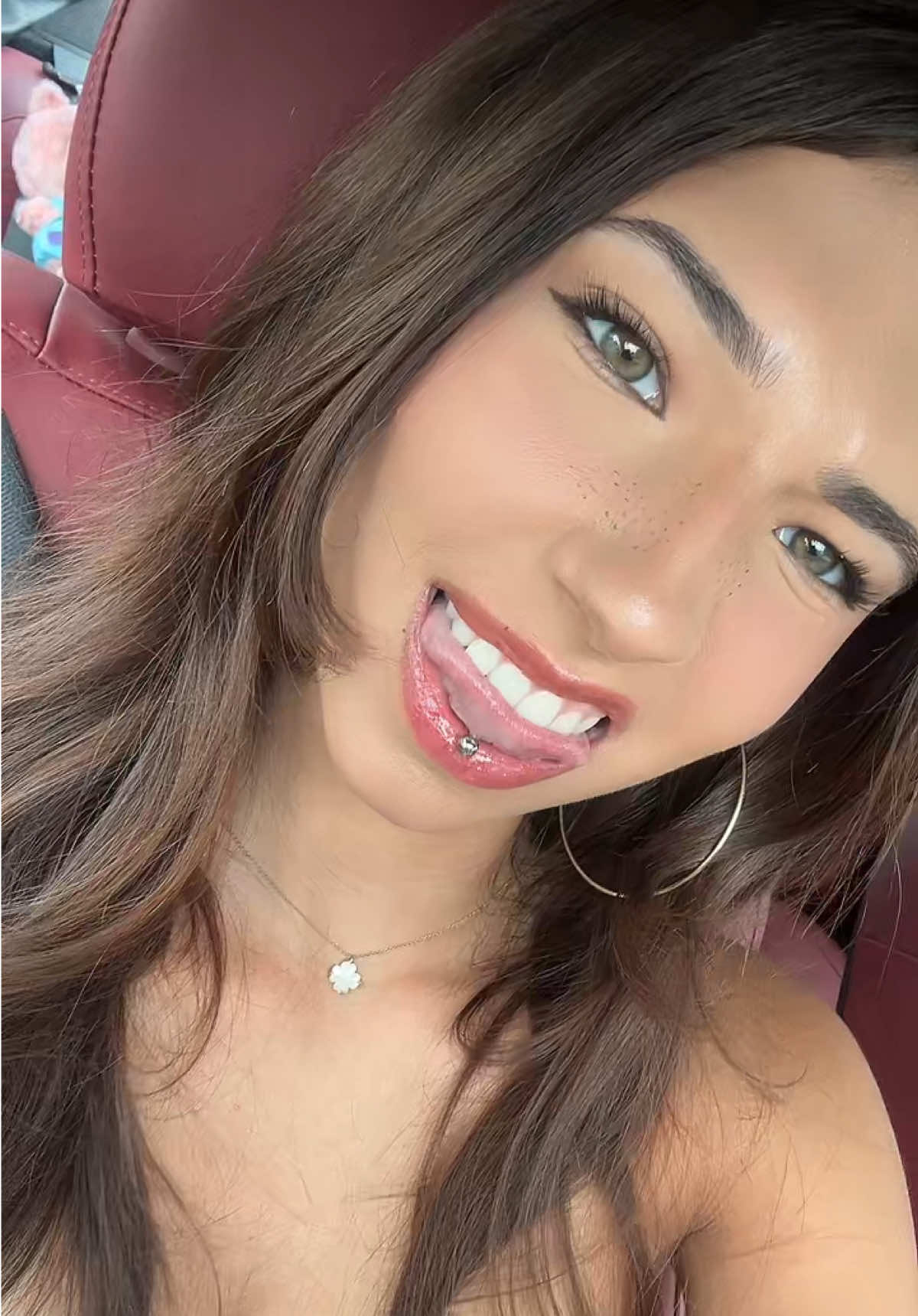 @𝐸𝑚❤︎