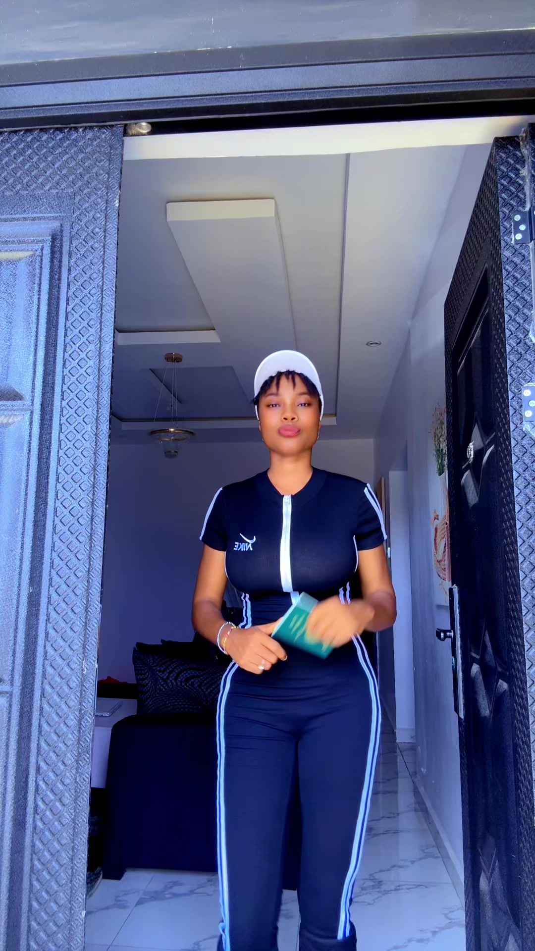 @🦋Mish d selfish girl❤️🦋