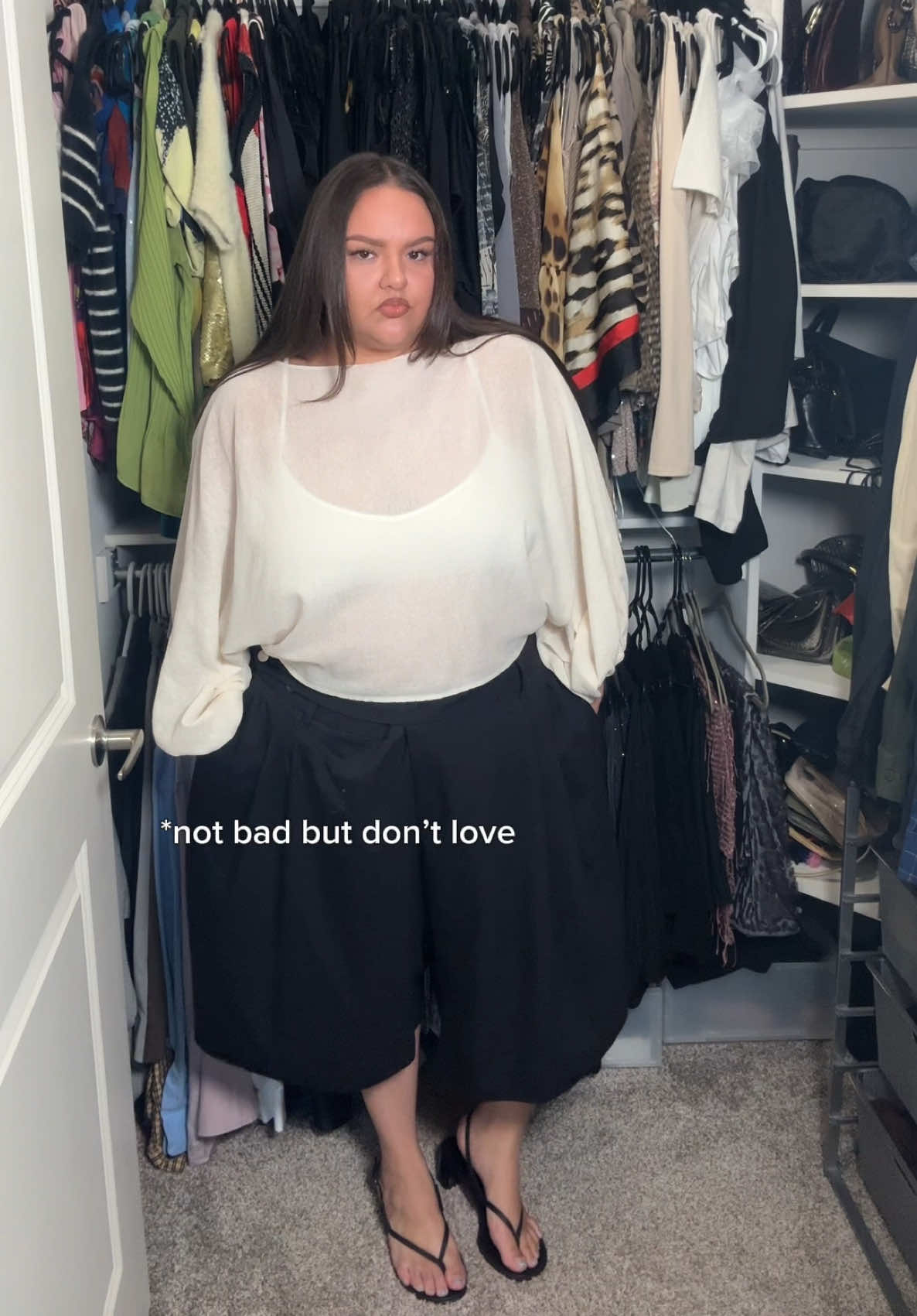 @Serina•The Every Size Stylist