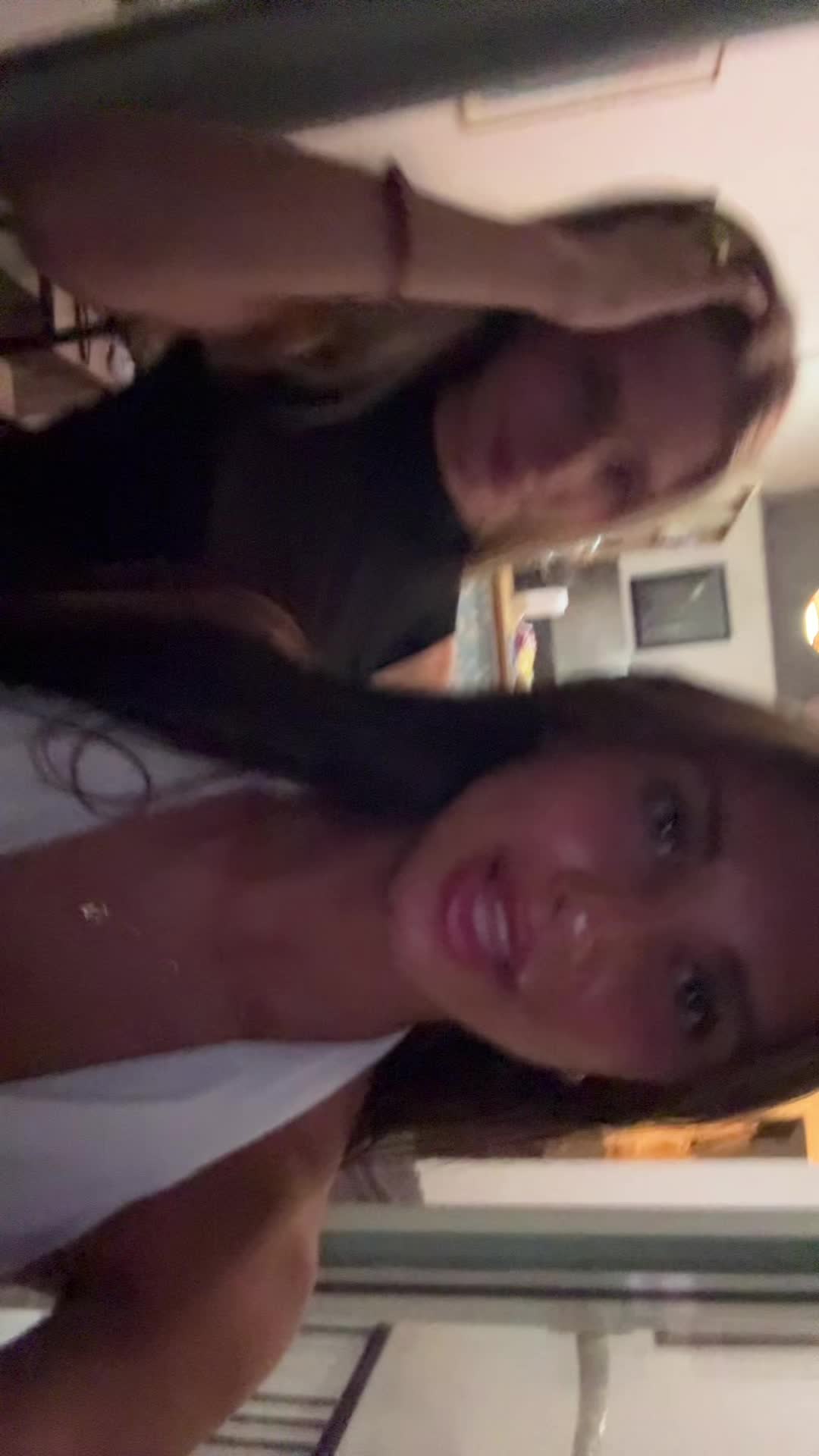 @Karolina