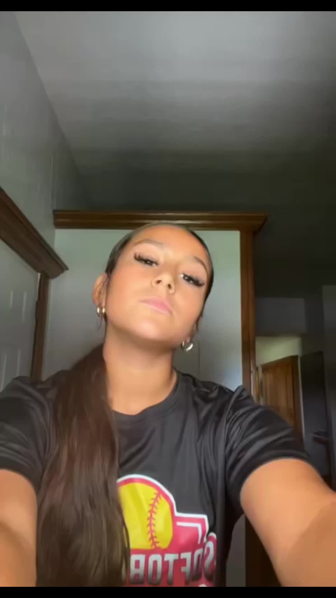 @neariahrosalina
