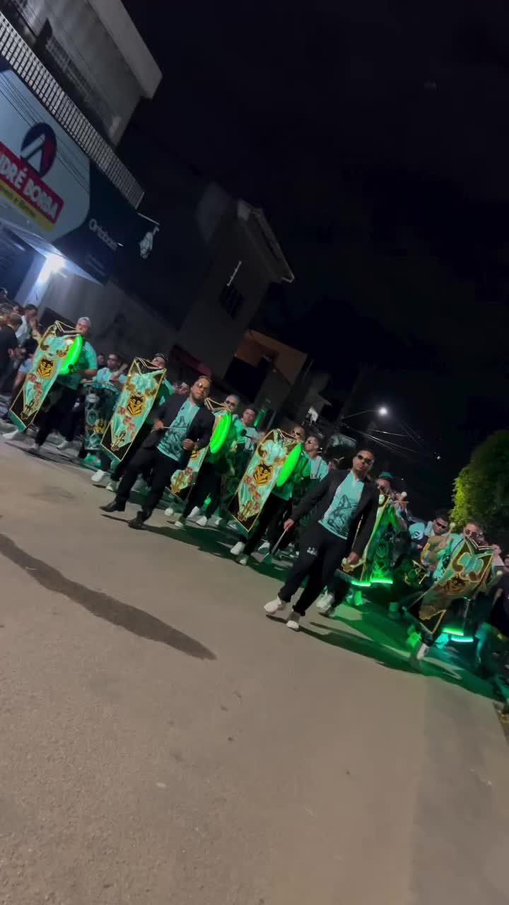 @Bandas de PE