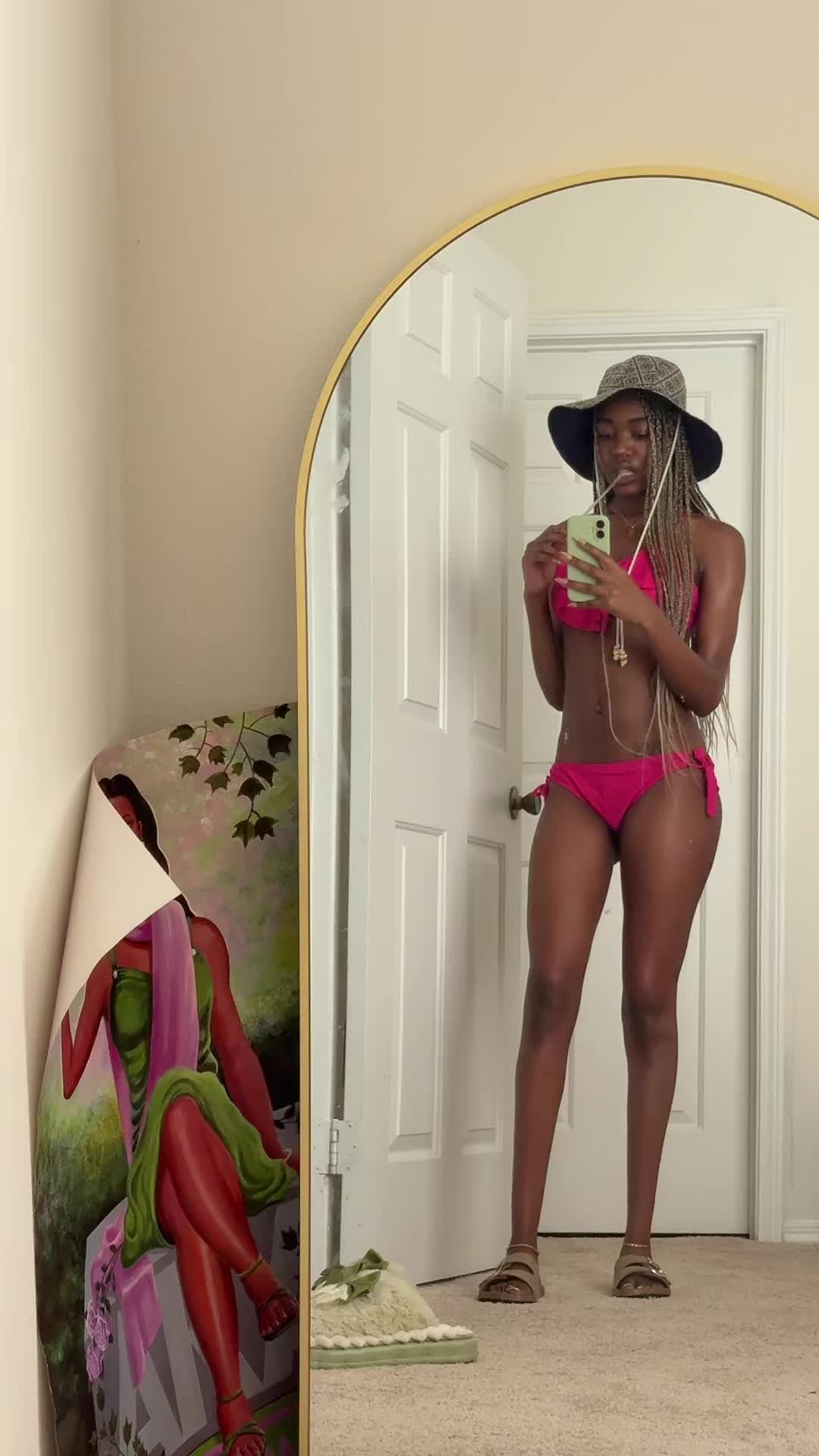 @Sanyiajanae