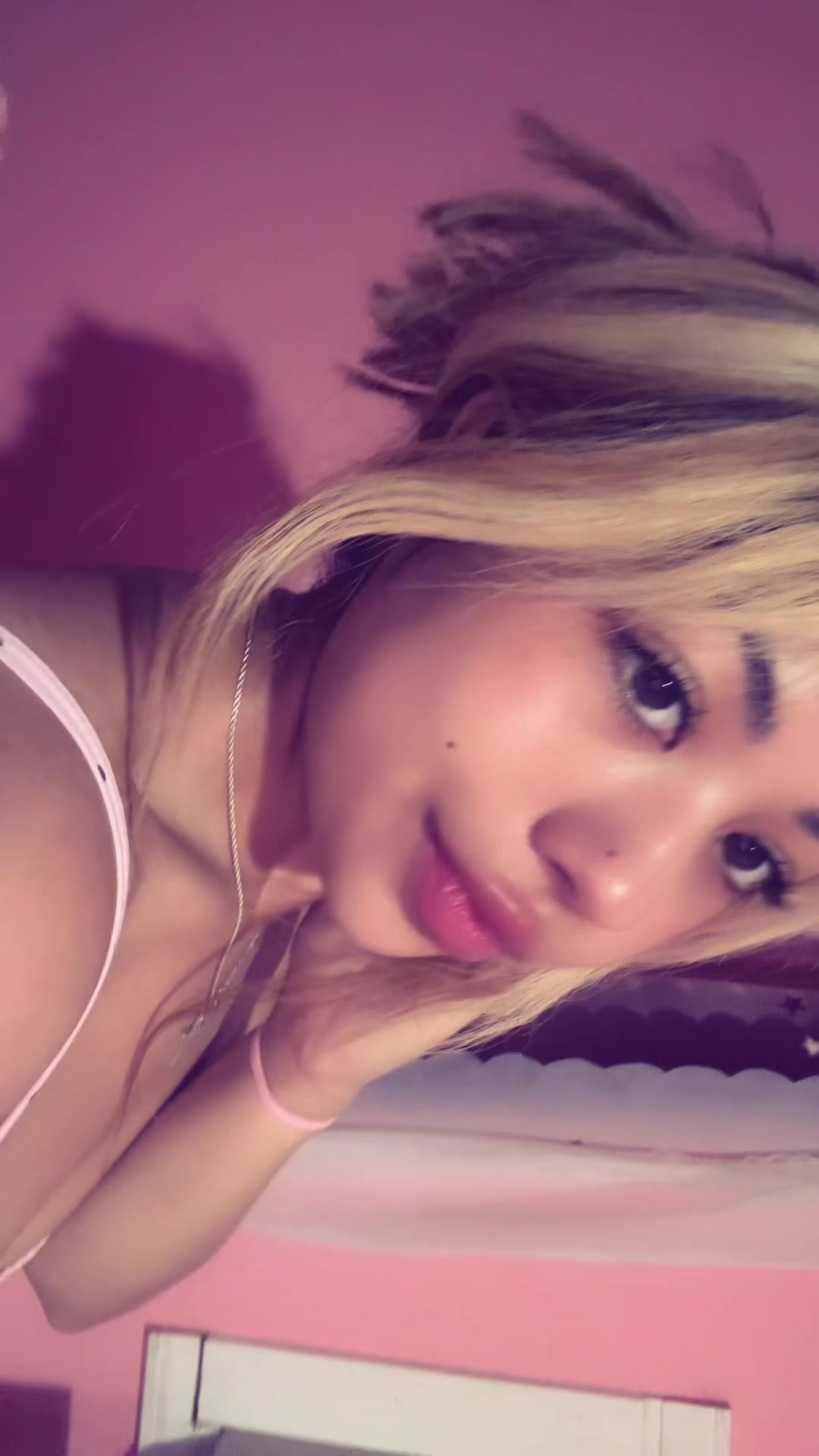 @🐰