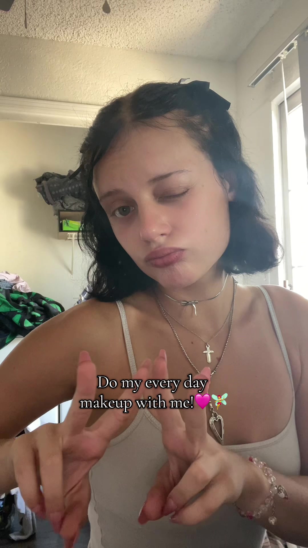 @live.w.trin