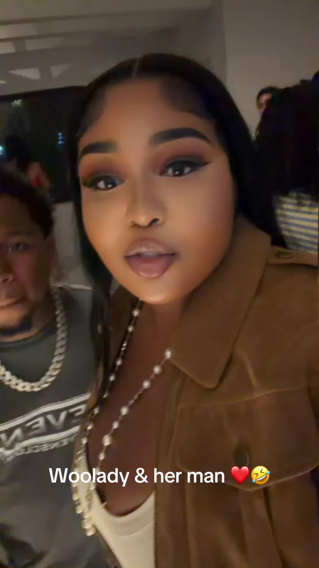 @wooladytv