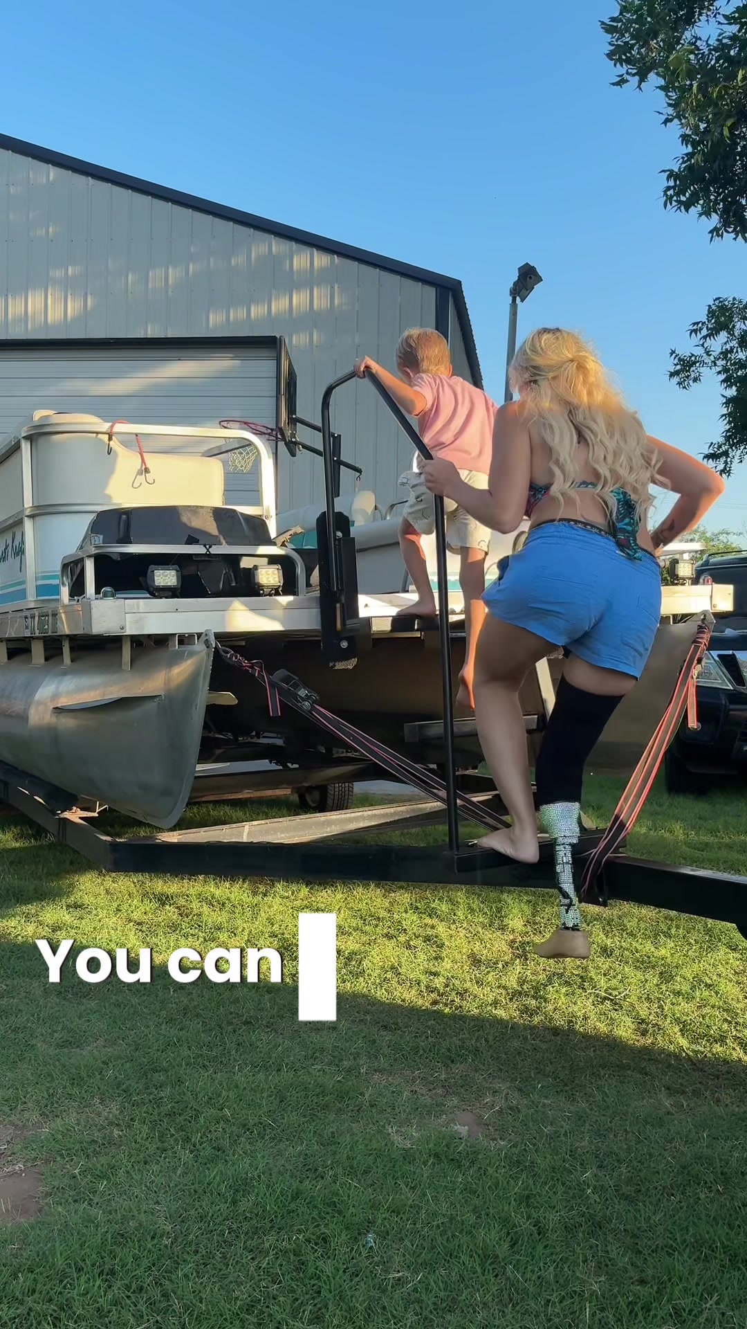 @AmputeeAngie